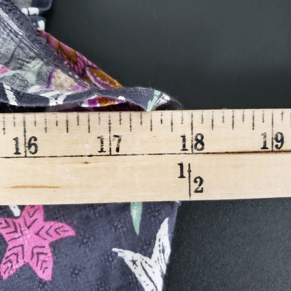 Universal Thread Flutter Short Sleeve Gray Purple Floral Dress Sz S Small Midi - Picture 10 of 10